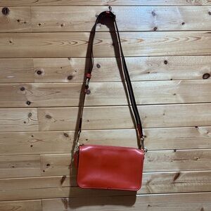 Elegant Red Leather Crossbody Bag